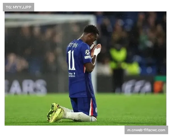 切尔西青训球员吉滕斯 表现引领年轻风暴